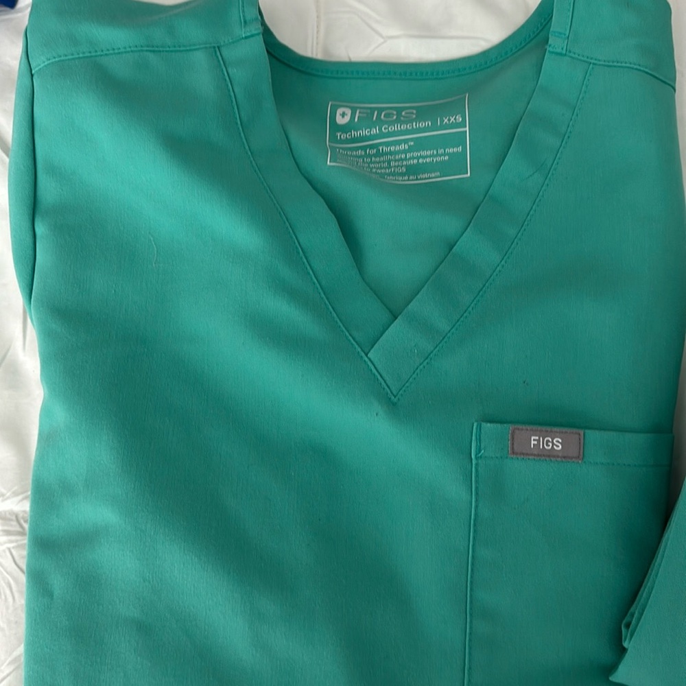 XXS Figs scrubs